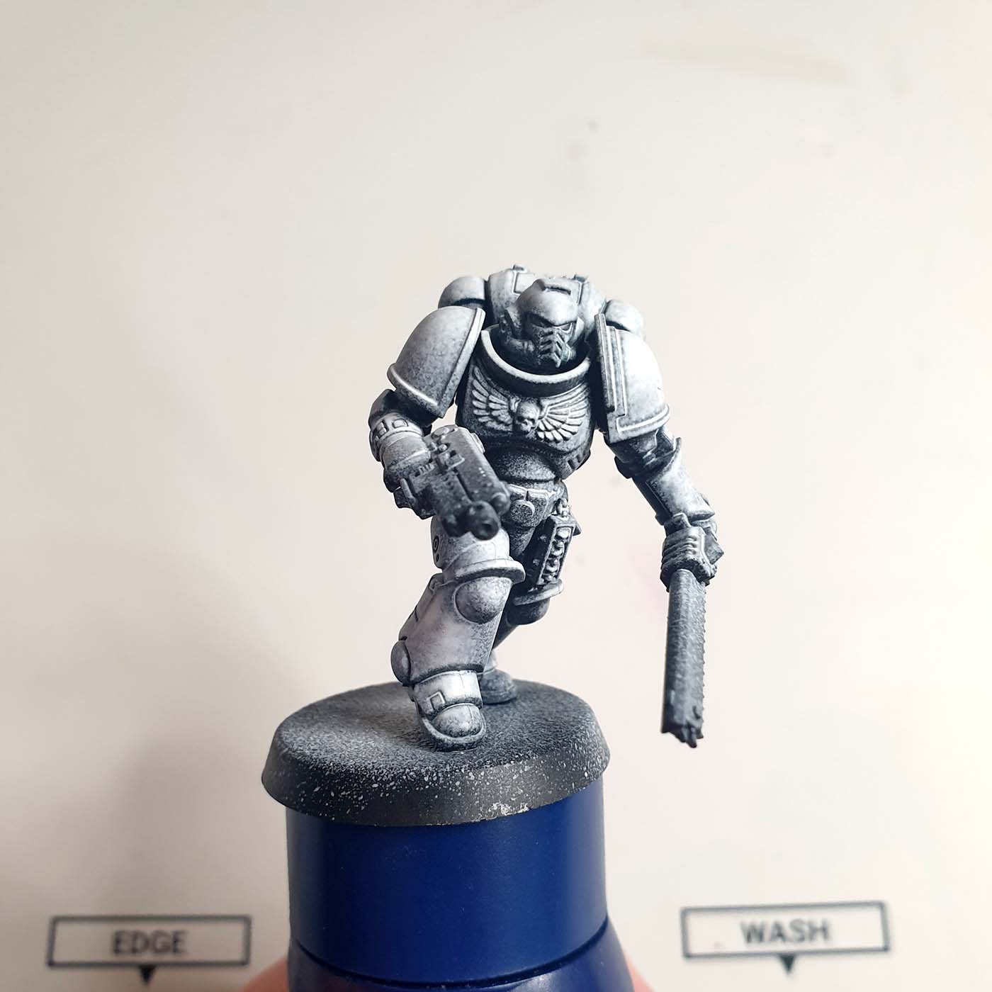 How To paint Blood Angel space marine zenithal priming part