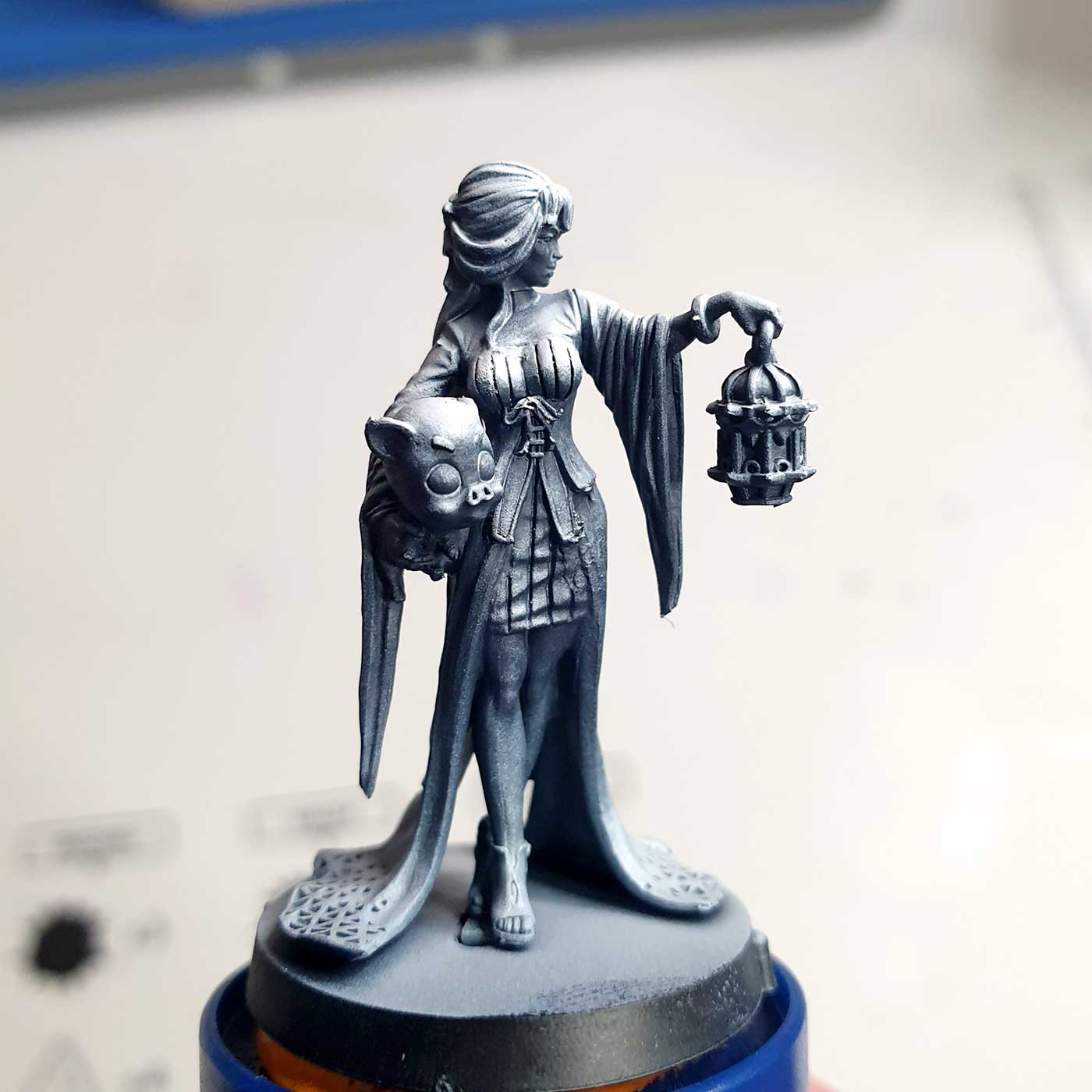 priming with black and white part painting infinity miniatures dragon lady corvus belli tutorial