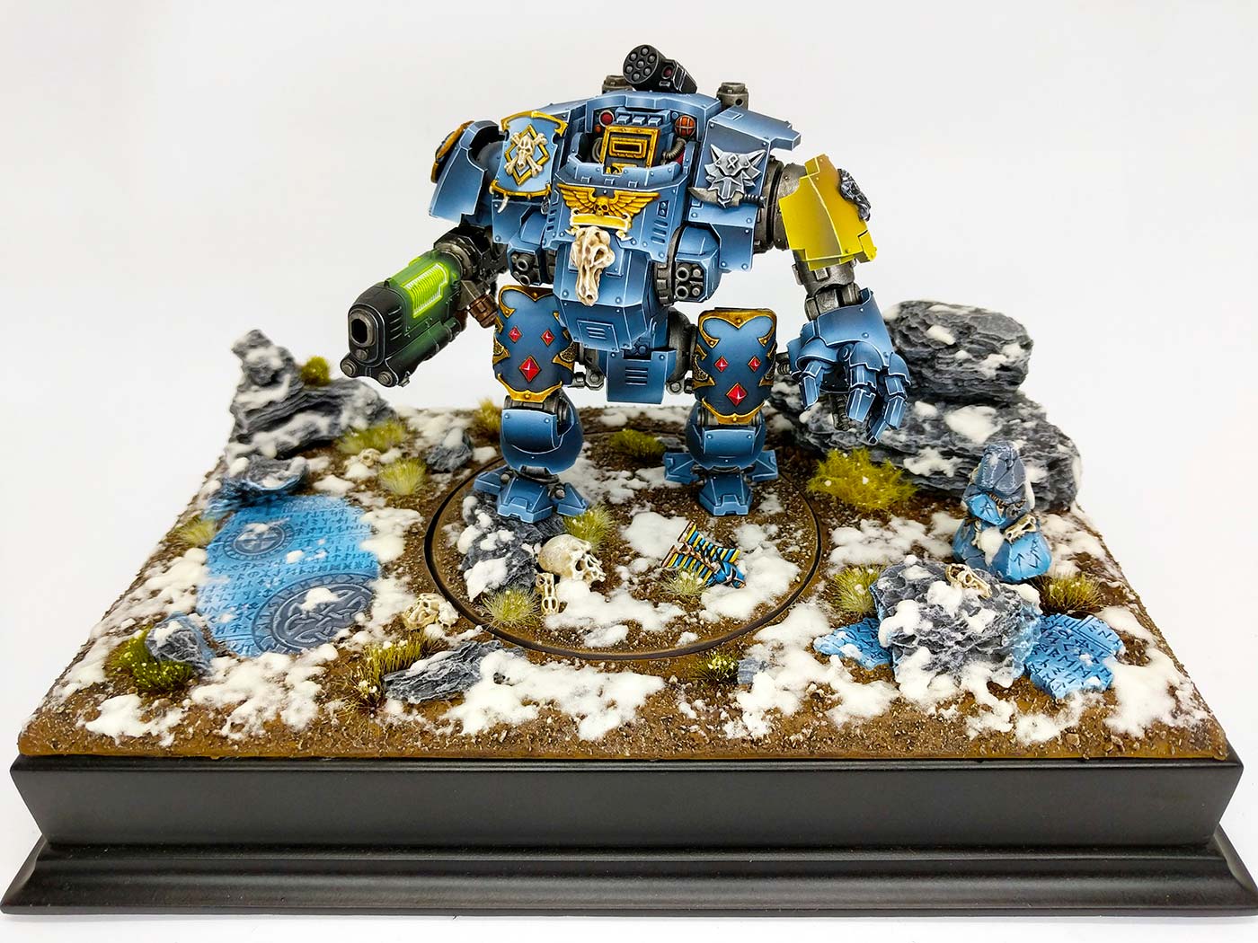 space wolves dreadnought warhammer 40k space marines games workshop jon gomez interview with pintureando miniatures redgrassgames