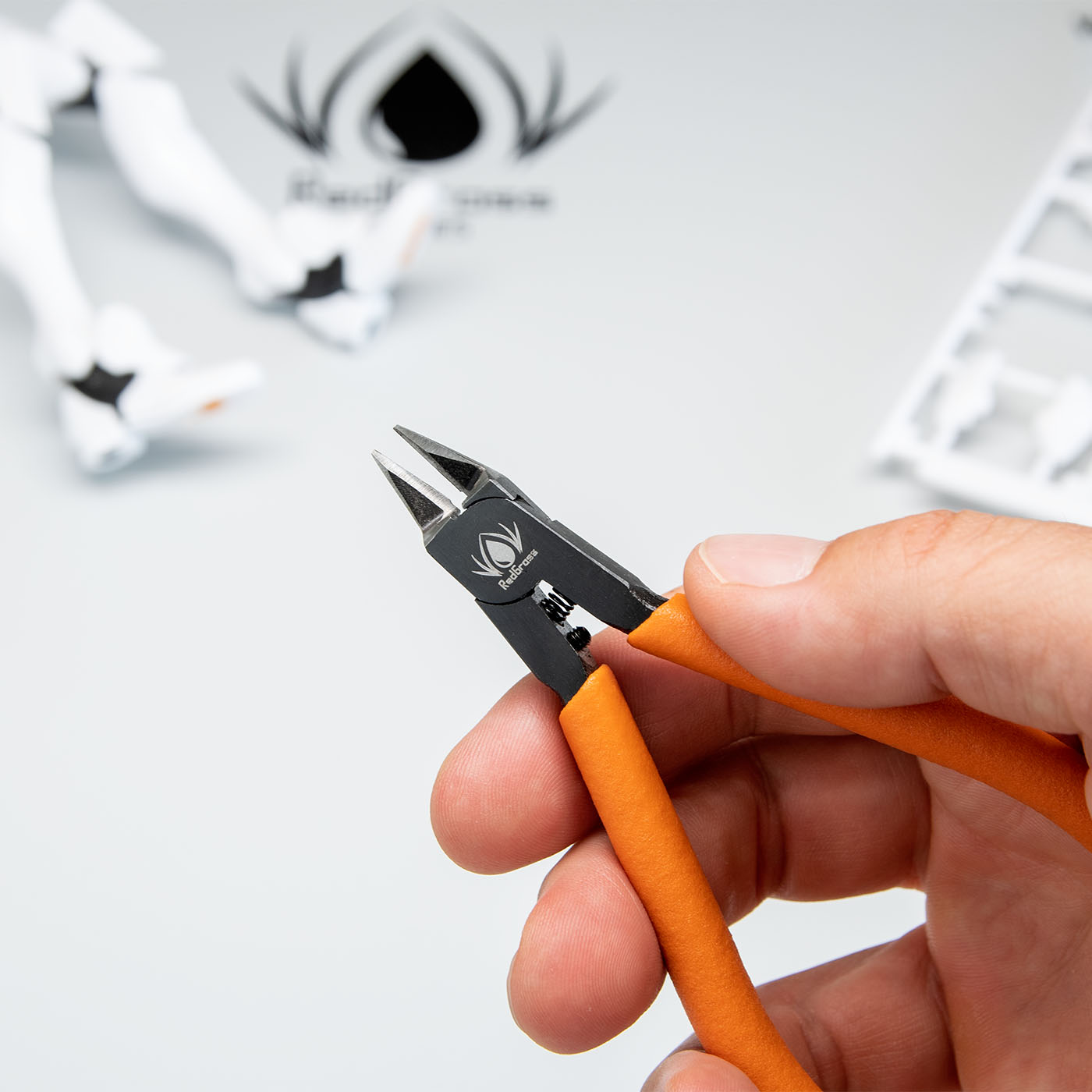 Precision at Your Fingertips: Best Sprue Cutters for Miniature & Scale Model Crafting