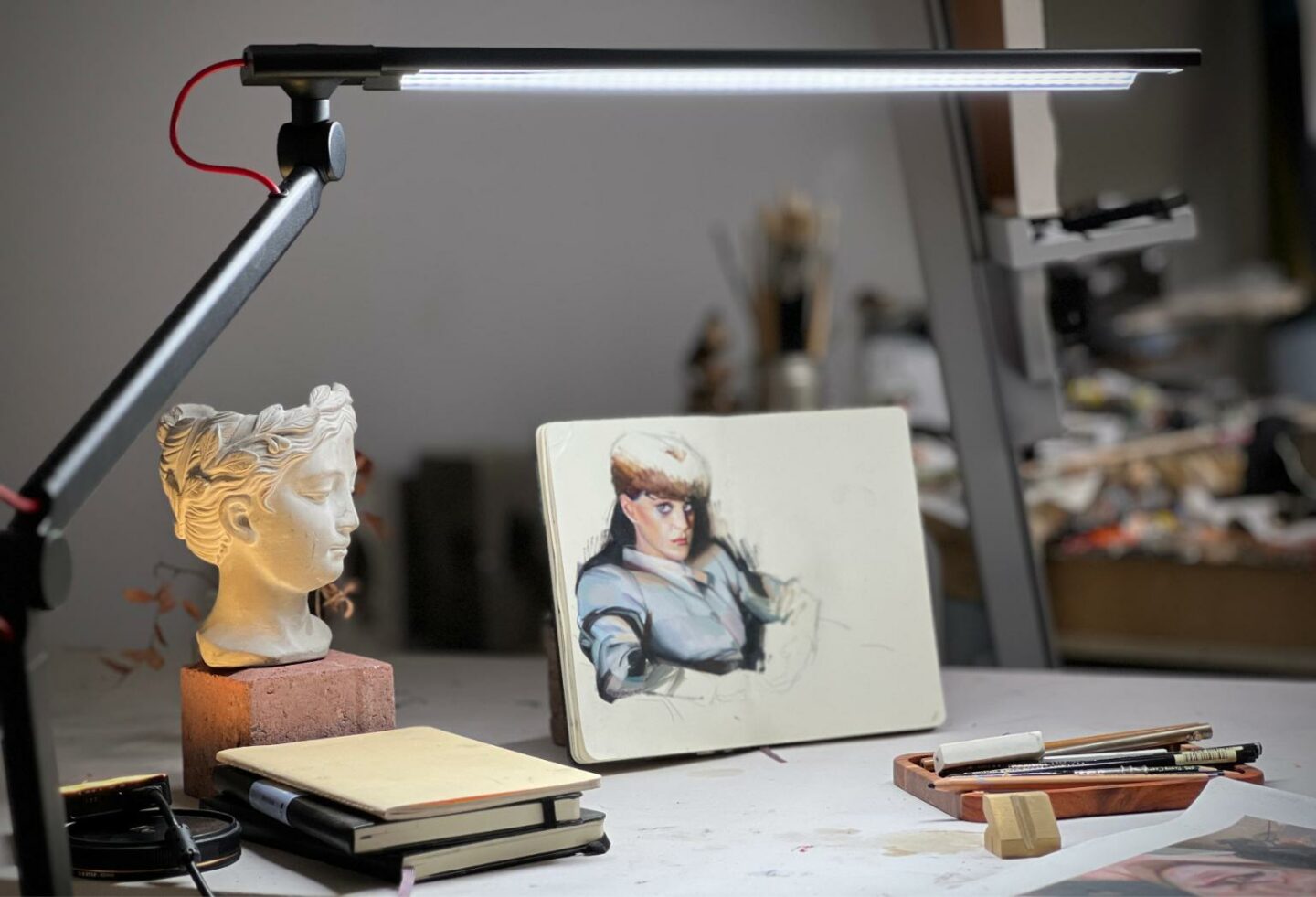 Top Artist Reviewed Desk Lamp for Art and Craft